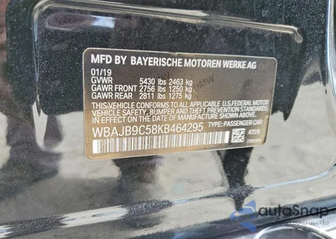 2019 BMW M550Xi из США, поврежденный, VIN WBAJB9C58KB464295
